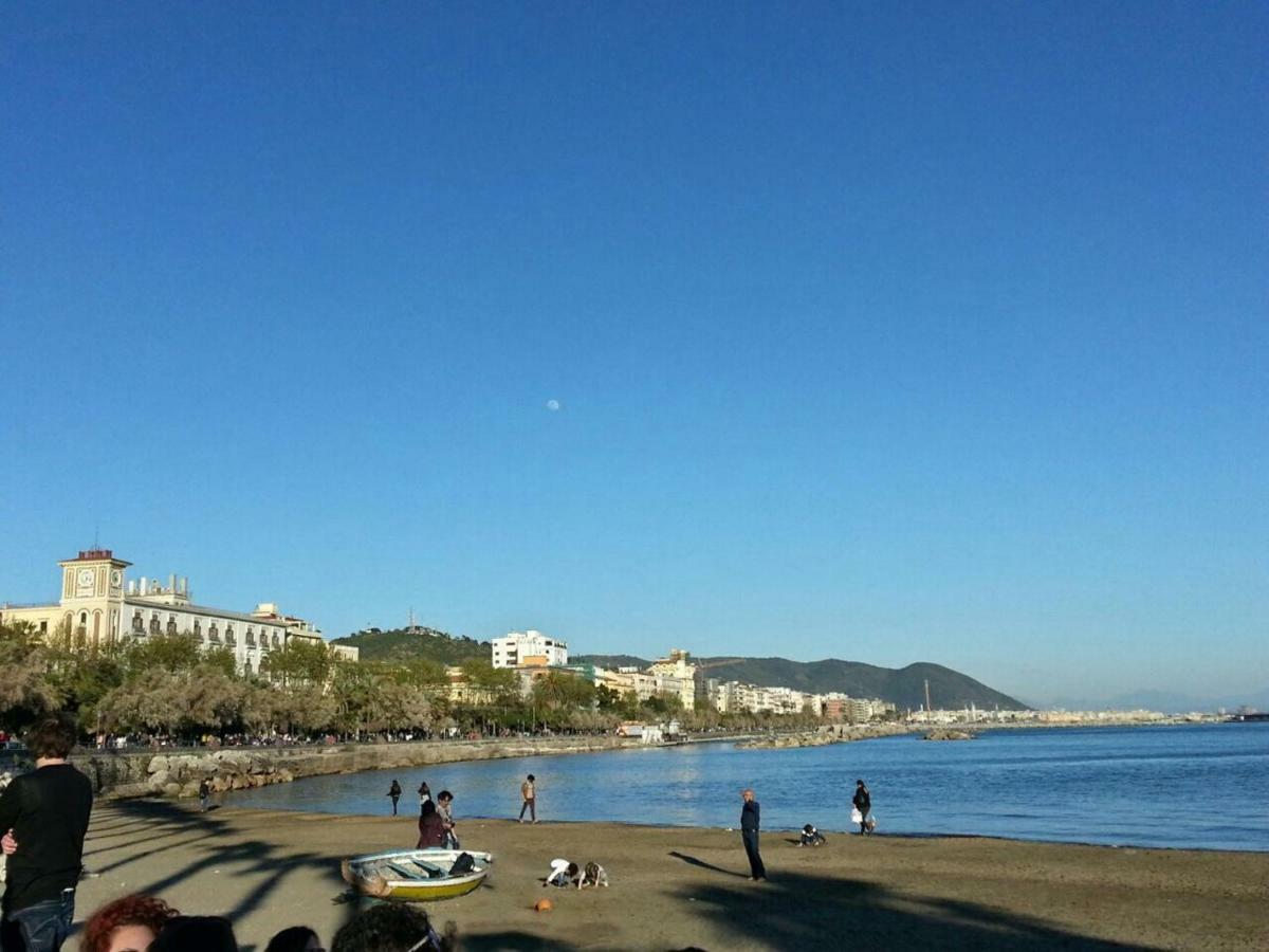Stanze Sul Mare Bed & Breakfast Salerno Exterior photo
