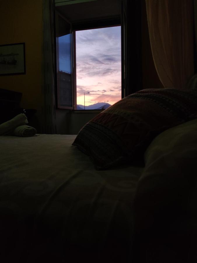Stanze Sul Mare Bed & Breakfast Salerno Exterior photo